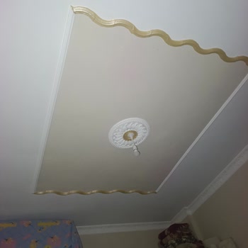 Ek