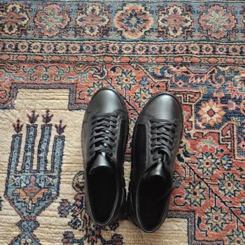 Süvari'den Aldığım Ayakkabılar Yanlış Ayak Çiftiyle Geldi