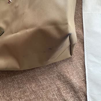 LCW Mağazasında Boya Sızdıran Torba Longchamp Çantamı Kirletti, 7 Bin Tl Tazminat Talebi