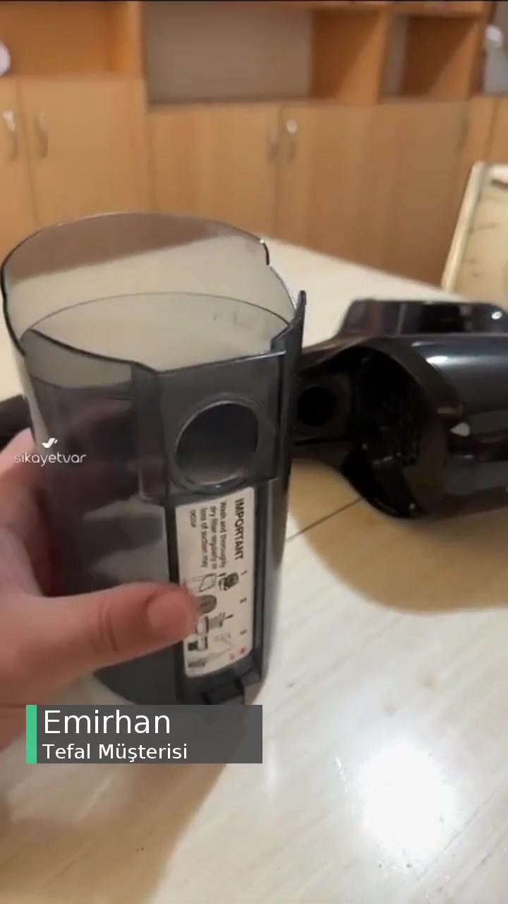 Tefal Dikey Süpürge Silikon Klape videonun kapak resmi