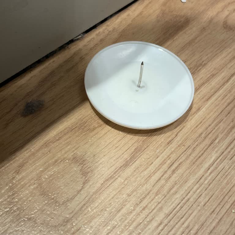 Koton Mağazasında Güvenlik İğnesi Kendiliğinden Çıktı Ve Sağlık Riski Oluştu