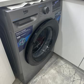 Beko Çamaşır Makinesinde Aşırı Sallanma Ve Ücretli Servis İtirazı
