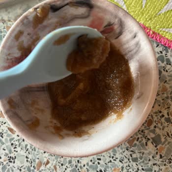 OG Natural Armut Püresinde Arı Bulunması Hijyen Ve Sağlık Riski