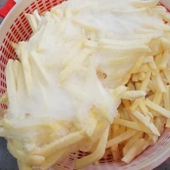 Superfresh Patates Çıtır Ürünün Donmuş Blok Şeklinde Gelmesi