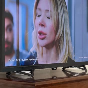 Preo 39 İnç TV’de Kara Çizgiler: Ücretsiz Değişim Talebi