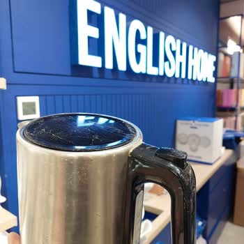 Kettle Arızalandı, Servis Sonrası Kırık Ve Çizik Halde Geri Döndü, İade Talebi