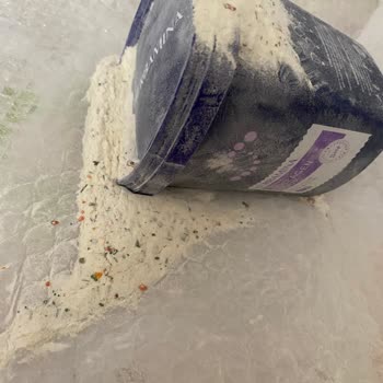 Kırık Ambalajlı Kolajen Çorba Ve Çözüm Bekleyen Müşteri Şikayeti