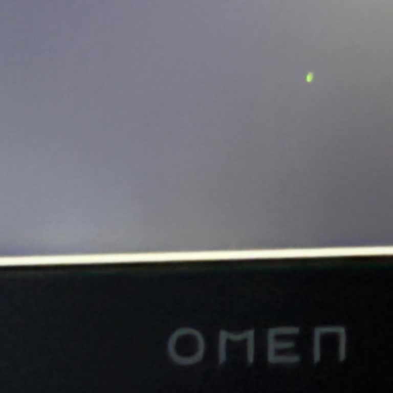 Ölü Pikselli Laptopta Değişim Talebim Reddedildi, Ürün Hâlâ Satışta