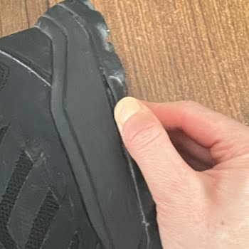 Ayakkabının Tabanındaki Açılma İçin Materyal Kusuru Yok Denilmesi Ve Değişim Talebimin Reddedilmesi