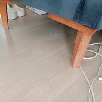 Teslim Edilmemiş Sehpalar Ve Hatalı Mobilyalar Nedeniyle Sürekli Oyalama