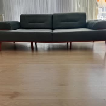 Teslim Edilmemiş Sehpalar Ve Hatalı Mobilyalar Nedeniyle Sürekli Oyalama