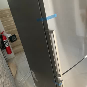 Epttavm Ve Bosch Servisi Rapor Sağlamadığı İçin Kusurlu Buzdolabının İadesi Engellendi