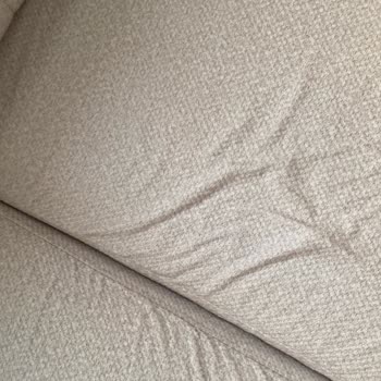 Koltuk Takımında Çökme Ve Kumaş Soyulması, Mağazanın Oyalayıp Cevap Vermemesi