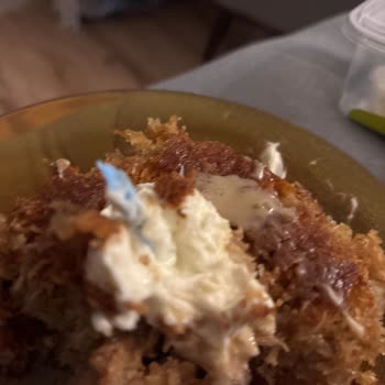 Şok Market'te Satın Alınan Kaymakta Plastik Cisim Çocuğumu Tehlikeye Atıyor