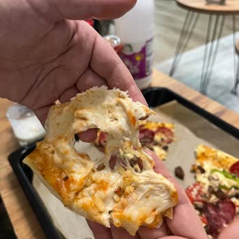 Hamile Eşimin Sipariş Ettiği Pizza Çiğ Geldi, 3 Saat Bekletildi Ve İftarımızı Kaçırdık