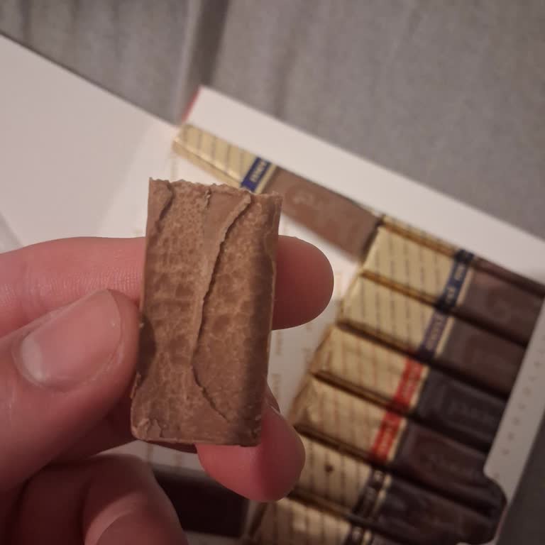 A101’den Satın Alınan Merci Çikolatanın Bayat Çıkması Ve Renk Değişikliği