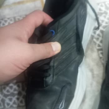 Kinetix Erkek Spor Ayakkabısında Açılma Sorunu Ve Değişim Talebi