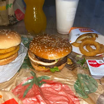 Migros Yemek’te Burger King Siparişinde Kalitesiz Ürün Ve Yetersiz Destek