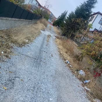 Kırıkkale Osmangazi Mahallesinde Güvenliği Tehdit Eden Yol Ve Drenaj Sorunları