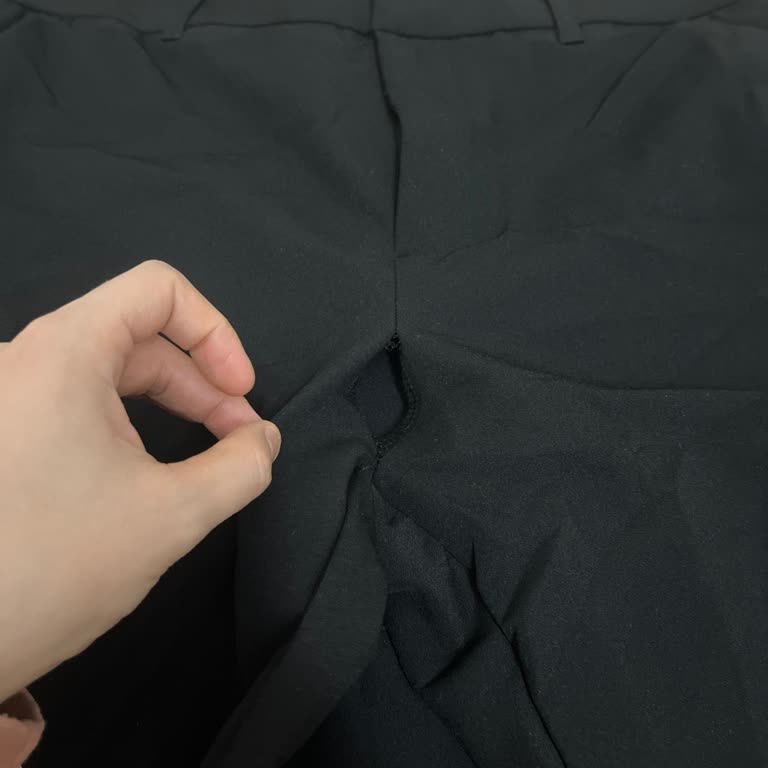 LCW Online Mağazasından Gelen Defolu Pantolon İçin Tam İade Talebi