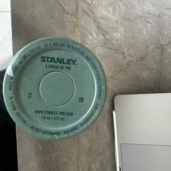 Stanley Sıcak Dolum Yapıldığında Kapaklarında Patlama Sorunu Yaşıyoruz