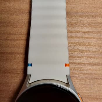 Samsung Galaxy Watch 7 Kordonunda Soyulma Sorunu Ve Değişim Talebi