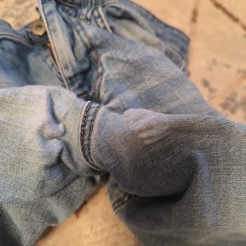 Mavi Jeans Marcus Model Pantolonlarda Tek Noktadan Sürekli Yırtılma Sorunu