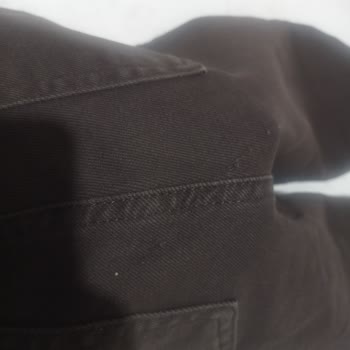 Koton Pantolonu Defolu Malzeme Nedeniyle Hızla Yırtıldı, Değişim İstiyor