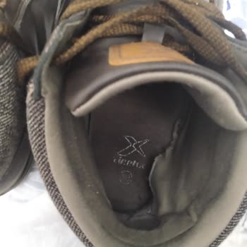 Erzurum FLO Mağazasındaki Kinetic Botta İç Taban Yırtılması