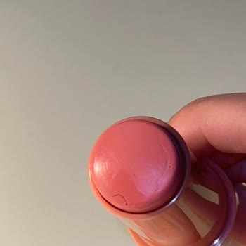 Bozulmuş Allık Ve Lip Balm Ürünlerinde Ücretsiz Değişim Talebi