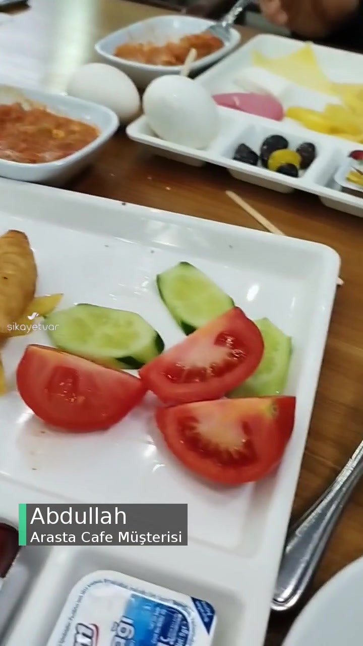 Arasta Cafe Kocaman Sıfır Kalite videonun kapak resmi