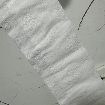 Papia 3 Katlı Tuvalet Kağıdı Aldım, Gerçekte Tek Katlı Çıktı