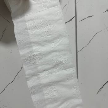 Papia 3 Katlı Tuvalet Kağıdı Aldım, Gerçekte Tek Katlı Çıktı