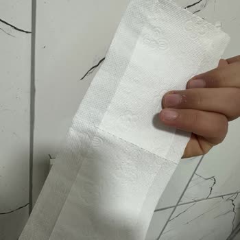 Papia 3 Katlı Tuvalet Kağıdı Aldım, Gerçekte Tek Katlı Çıktı