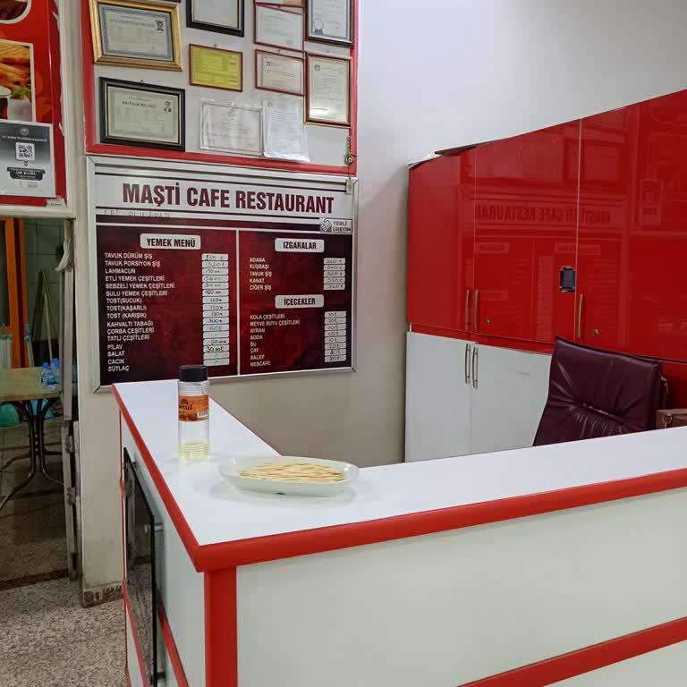 Maşti Kafe Hijyen ve İlgi Sıfır