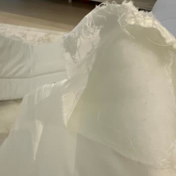 Çilek Mobilya Uyku Setinin Kısa Sürede Yırtılması Ve İade Talebi