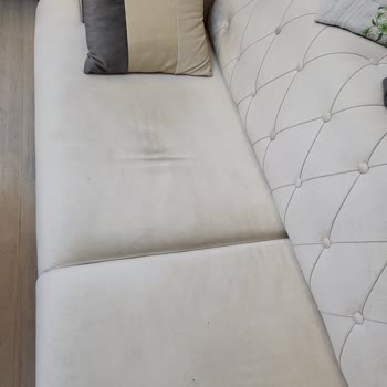 Garanti Kapsamındaki Prada Koltukta Çözülmeyen Ses, Yıpranma Ve Kırık Ayak Sorunları