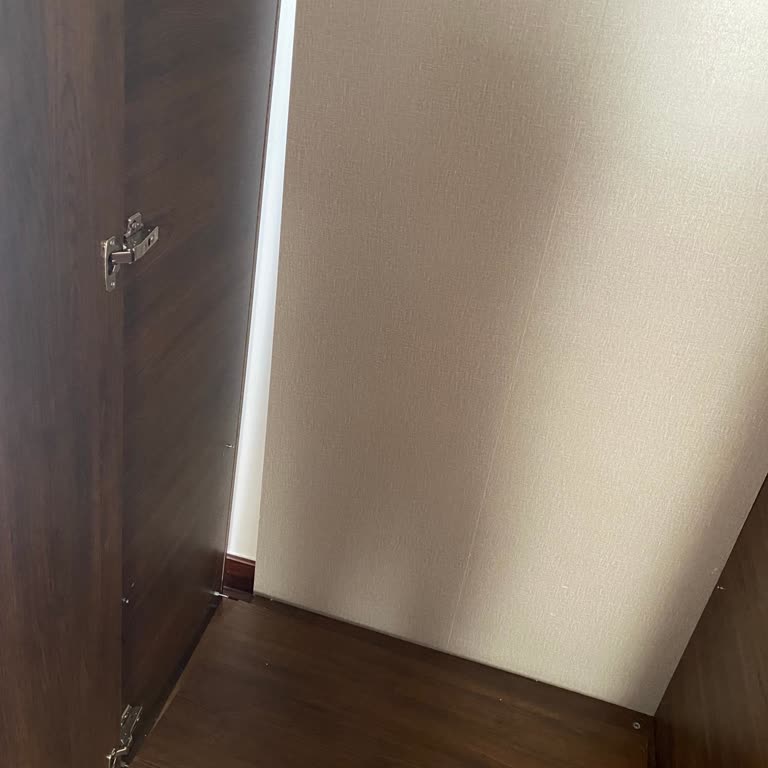 Dolap Rafı Üstüme Düştü, Anne Yaralandı; Güvenlik Sorunu Ve İade Talebi