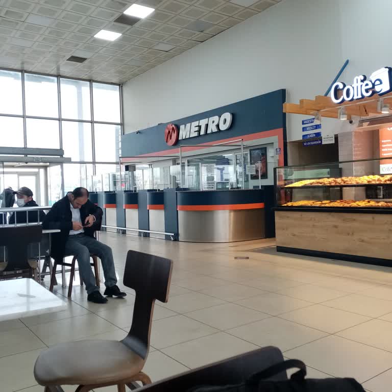 Uzun Şehirlerarası Yolculuk Sonrası Kadıköy Servisi Beklemesinde Yaşanan Mağduriyet