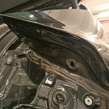 Satın Aldığım Araçta Sol Arka Far Sorunu Garanti Dışı Ücretlendirilmek İstendi Ve Mağdur Oldum