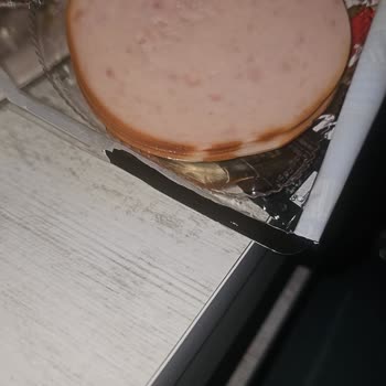 Namet Hindi Jambonu Kalitesiz Ve Sağlığa Tehlikeli