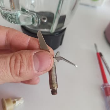 Karaca Cookplus Mikserin Bağlantı Dişli Ve Motor Bozukluğu, Yedek Parça Temin Edilemiyor