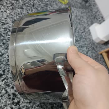 Korkmaz Tencere Takımım Çabuk Çizildi, Garanti Değişimi Talep Ediyorum