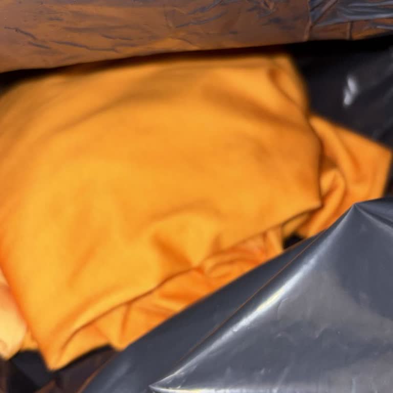 Yanlış Gönderilen Turuncu T‑Shirt İçin İade Talebi