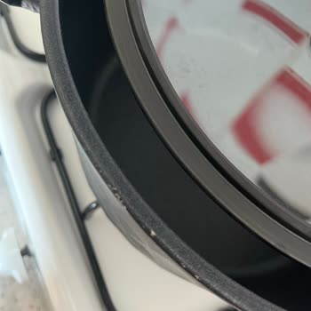 Karaca Bio Diamond Tencere Setinde Kulpların Soyulması Ve Çizik Sorunu: Yeniden Değişim Talebi