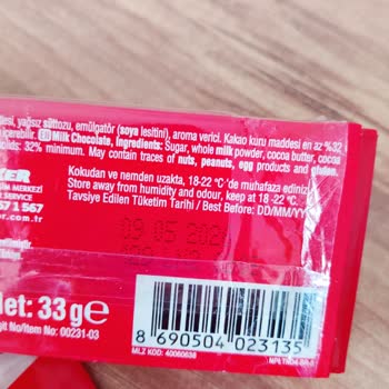 Ülker Çekmeceli Çikolatalarında Bozuk Ürün Ve Sağlık Endişesi