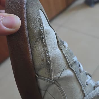 Puma Ayakkabısı Bir Ayda Çatladı, İn Street Değişimi Reddetti