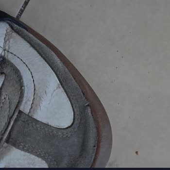 Puma Ayakkabısı Bir Ayda Çatladı, İn Street Değişimi Reddetti