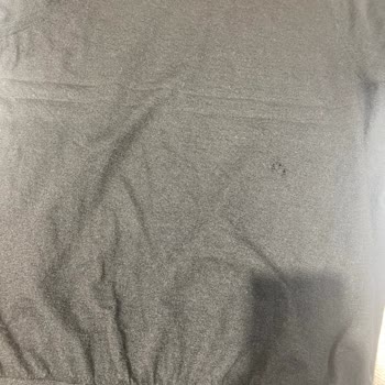 Kaşmir Kazakta Oluşan Deliklere Karşı Mağaza İade Ve Değişim İsteği Reddedildi