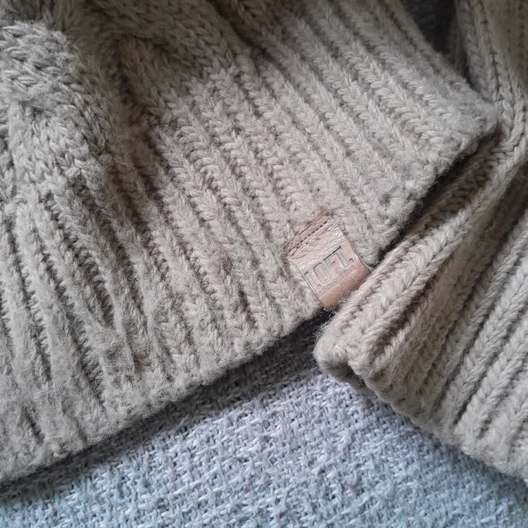 Loft Kazakta Hızlı Tüylenme Ve Haksız Suçlama